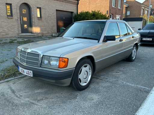 Mercedes-Benz 190 E Classic Car