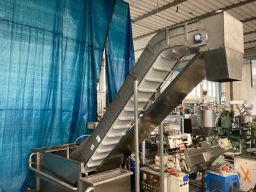 Gemotoriseerde riemlift