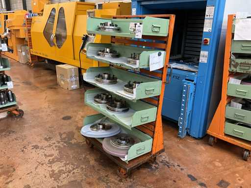 Verschiedene Schleifscheibenhalter (10x)