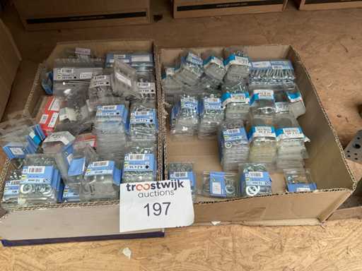 1 x Charge Befestigungselemente