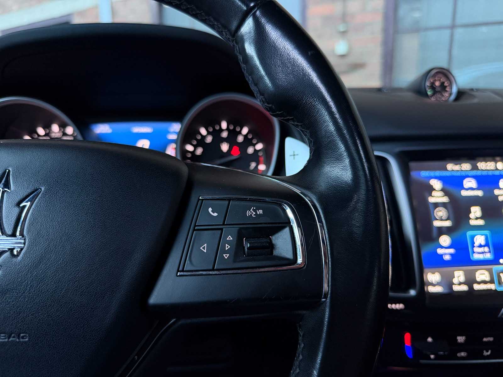 Maserati Levante 3.0 V6 AWD GranLusso 349pk 2019, T-075-PR