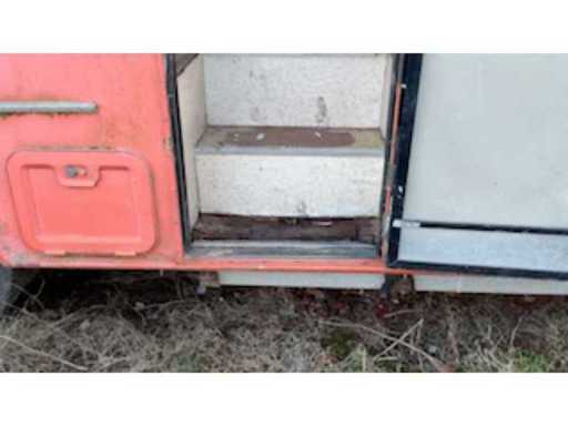 dca6f40f-da07-4e9c-b46a-7ecb08b2bf4e.mp4