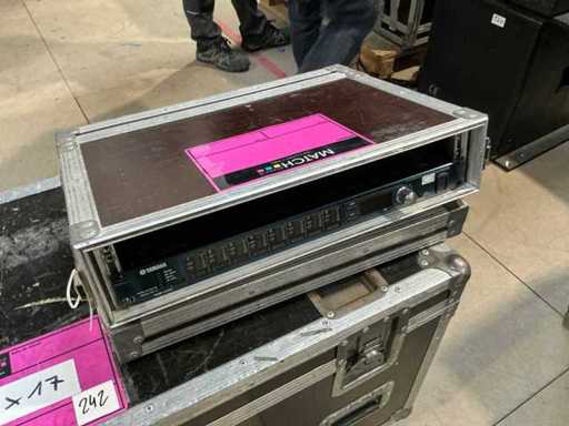 YAMAHA - AD8HR - 8IN AES/EBU Preamp