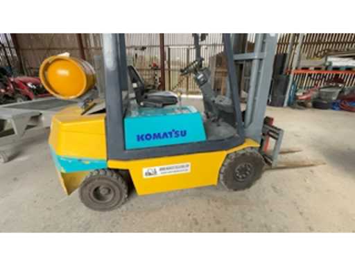 fea72ccf-45bc-40d1-b060-e42a00ca7e8a.mp4