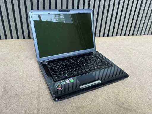 Laptop - TOSHIBA - Satellite A300D