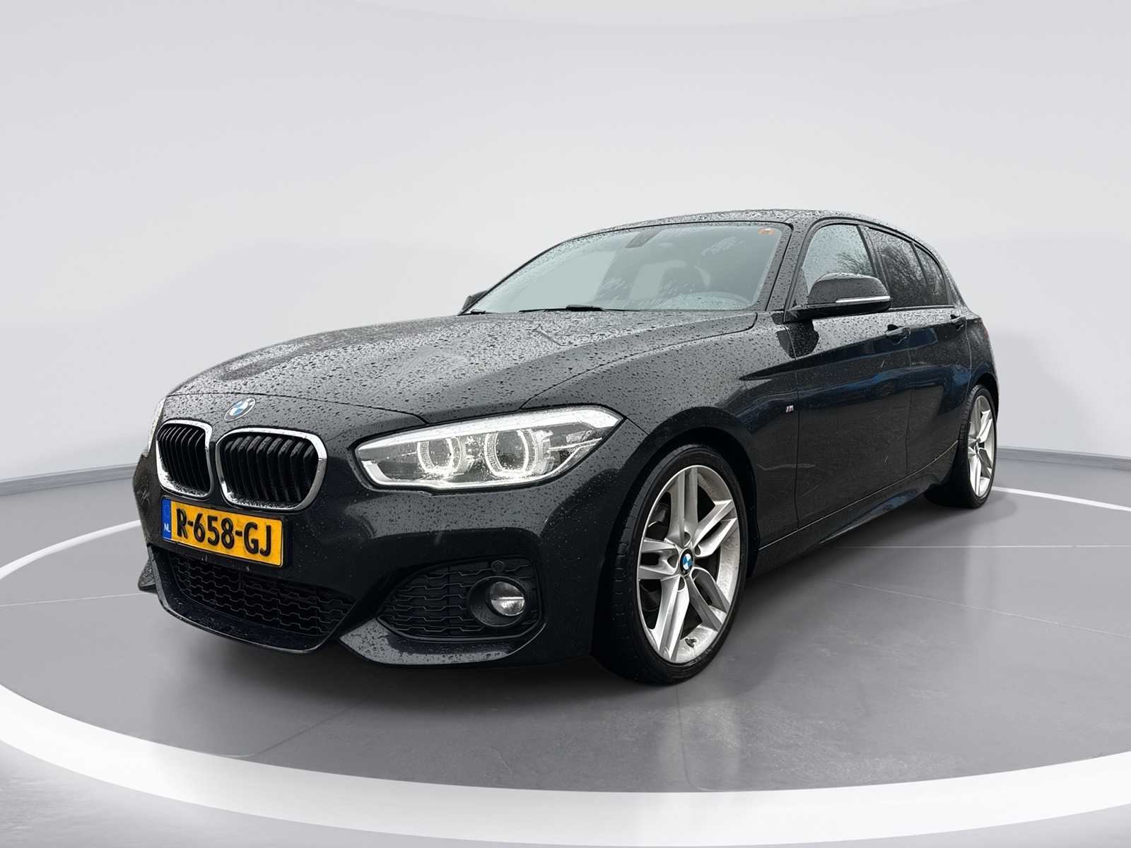 BMW 1 Series 118i High Executive M-Sport 2017 | R-658-GJ