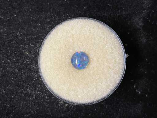 Pierre précieuse arc-en-ciel