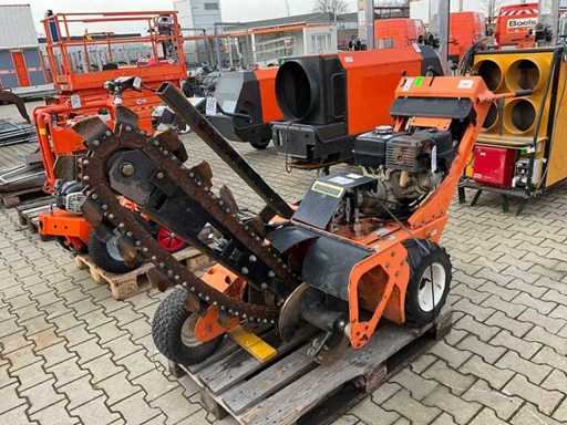 2016 Barreto 1324D Grondsleuvenfrees