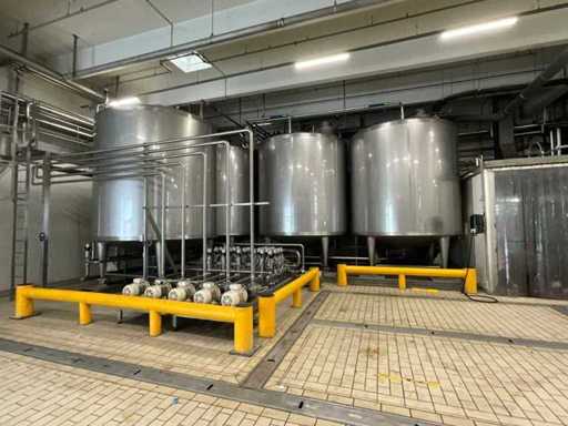 Goavec Engineering - Stalowy pionowy zbiornik magazynowy - 2014