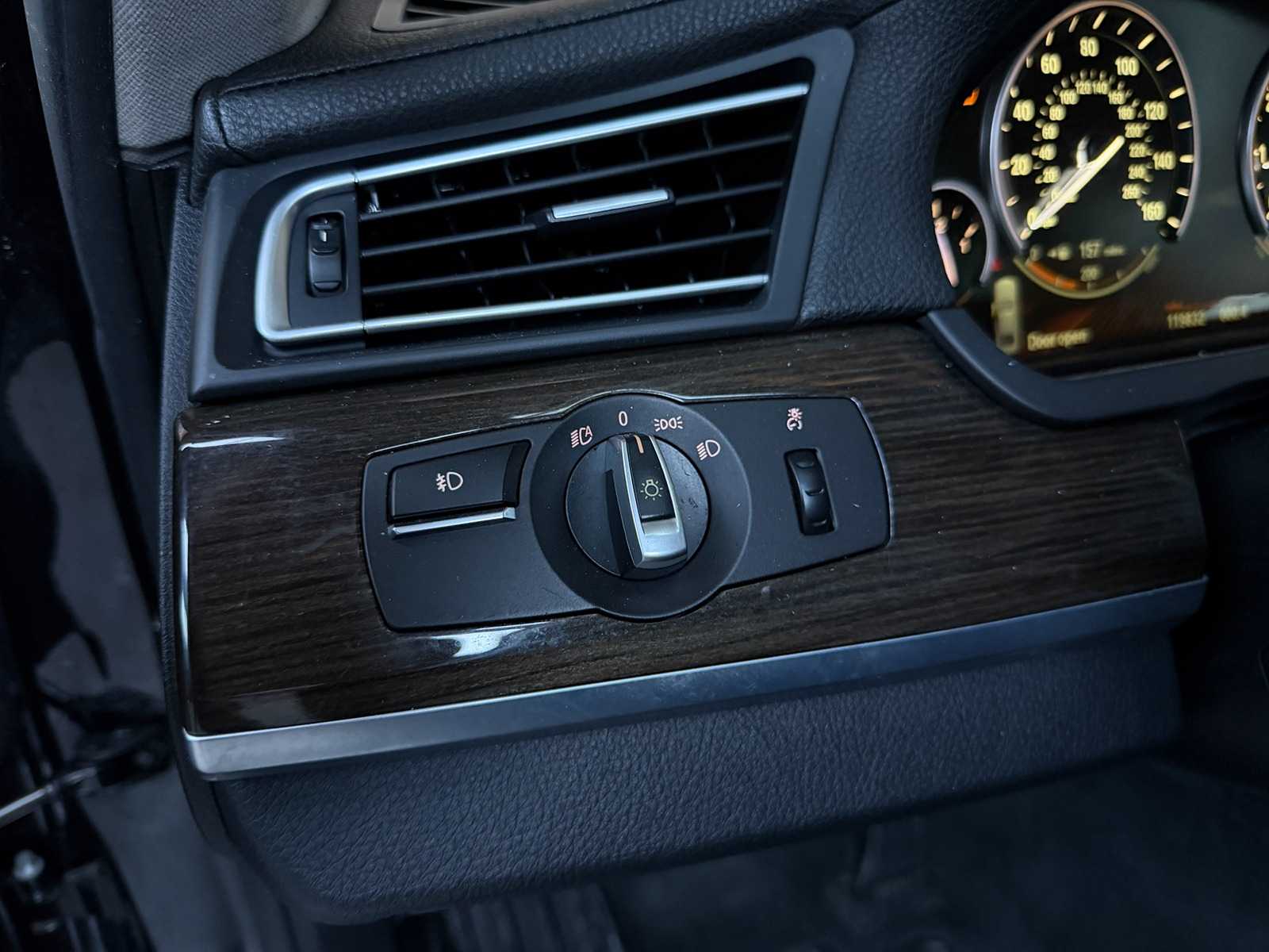 BMW 750Li xDrive 4.4 V8 7-serie 408pk 2012