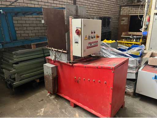 Reinbold RHZR 600 Shredder