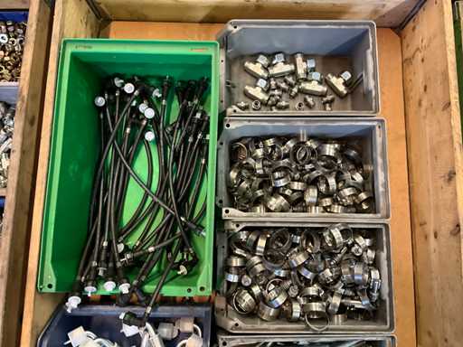 Charge von Befestigungselementen