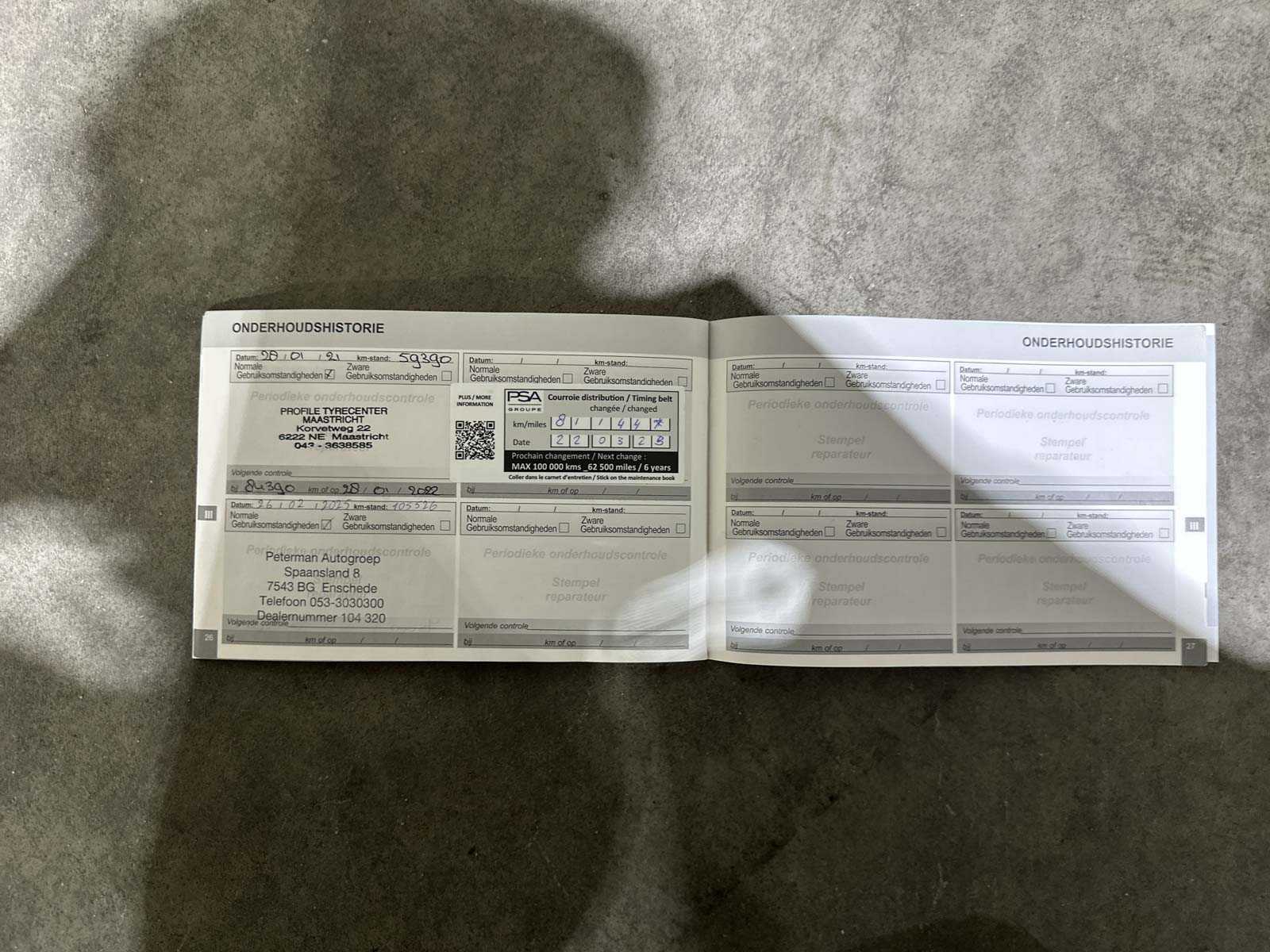 Peugeot 2008 1.2 PureTech Allure 110pk 2018 (Origineel-NL), RL-527-Z