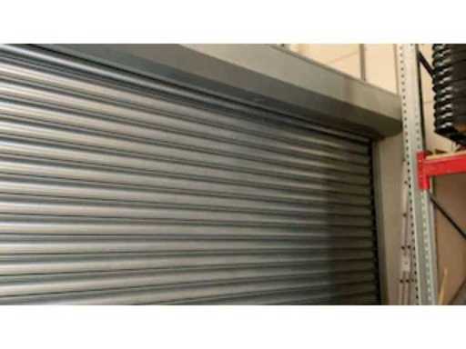 e2c8dea3-d64e-4645-af02-bf7546653008.mp4