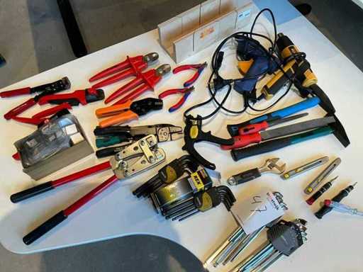 Série d’outils manuels