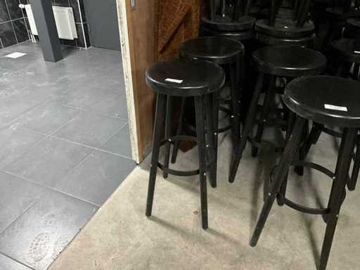 Ton Bar Stool (10x)