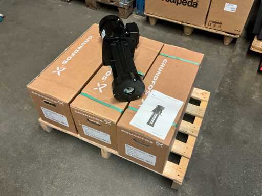 Grundfoss MTA120-250A-W-A-B pompa plug-in (3x)