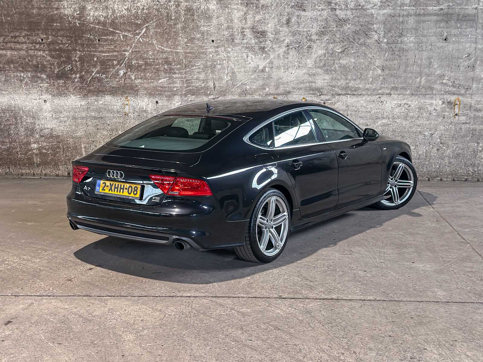 Audi A7 Sportback 2.8 V6 FSI quattro S edition 204pk 2014 (Origineel-NL), 2-XHH-08
