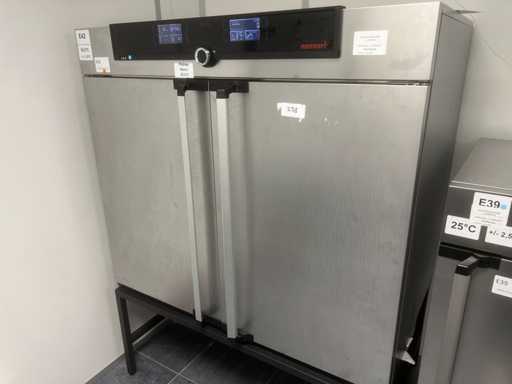 MEMMERT IF450 plus Oven 