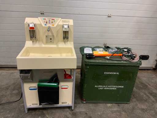 Sink unit NSN 6545-17-115-2834