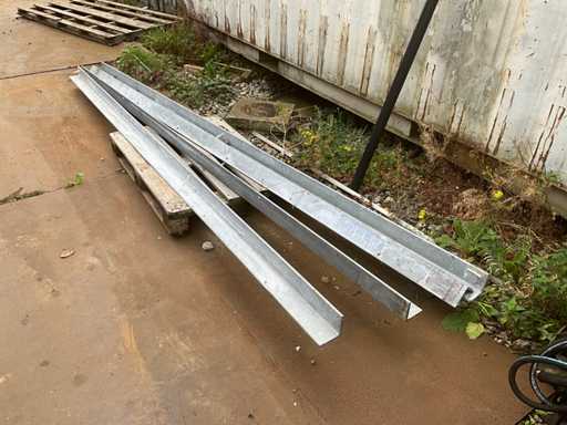 Iron angle line galvanized (4x)