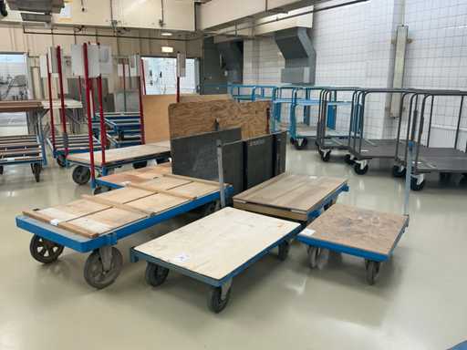 Chariot d’entrepôt (9x)