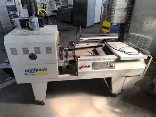 Minipack-Torre - Media - Krimpfolie Machine