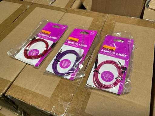 Cablu audio 3,5mm (aprox. 6400x)