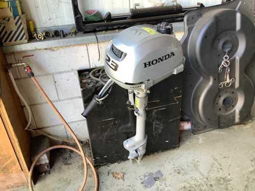 Honda 2.3 Außenbordmotor
