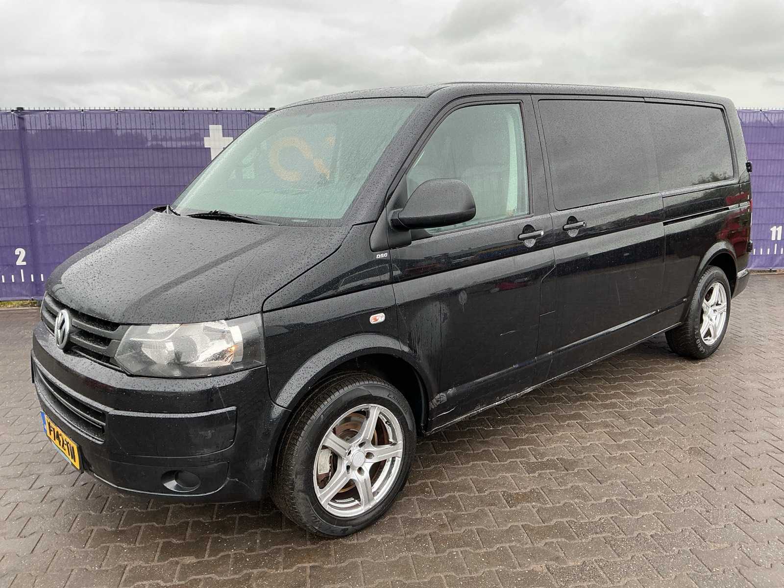 2010 – Volkswagen – Transporter – 2.0 TDI L2H1 Com. DC – Commercial Vehicle
