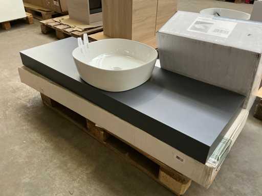 Blat mebli ?azienkowych z umywalk? (140x46 cm)