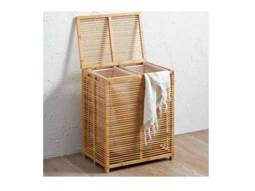 Bamboe wasmand met 2 stoffen zakken