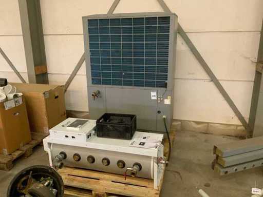 Auer HRC 70-32 Tri /3 Luft-Wasser-Monoblock-Wärmepumpe