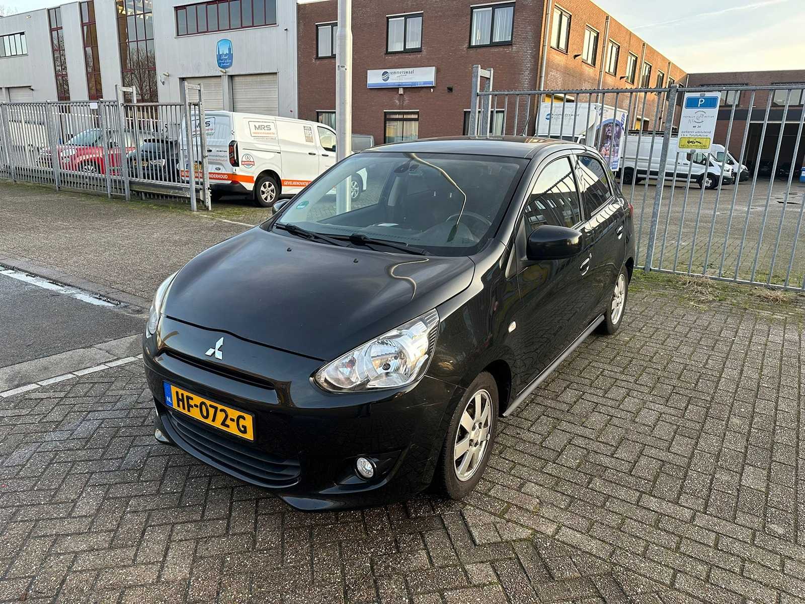 Mitsubishi – 2015 – Space Star – Automatic – 1.0 Bright – Car