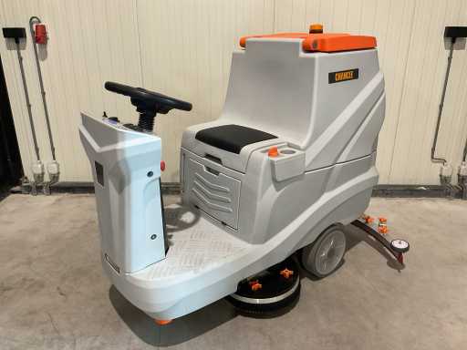 2025 Rhino-Cross Chancee Ci??arówka do sprz?tania