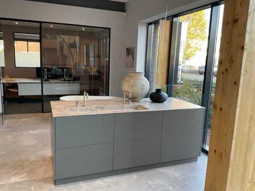 Elis Vrijstaand badmeubel met kranen en spiegel