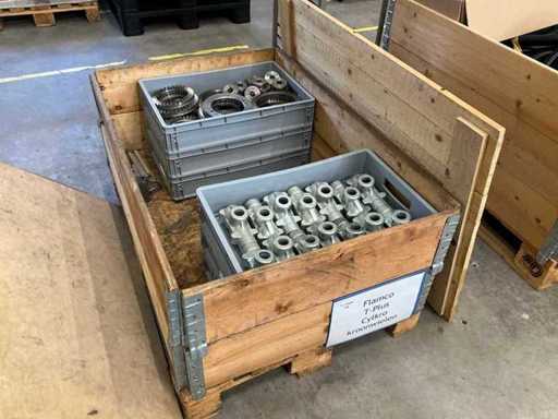 Lotto di ingranaggi a corona e raccordi di ramo Flamco T-Plus