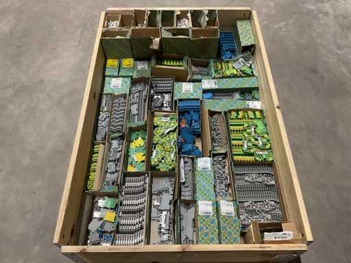 Partij Phoenix Contact installatiemateriaal