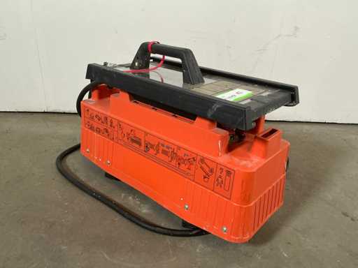 Vaporeuse à papier peint Hiretech HTW-5 2014