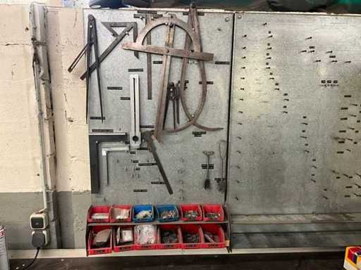 Partia różnych narzędzi pomiarowych i akcesoriów