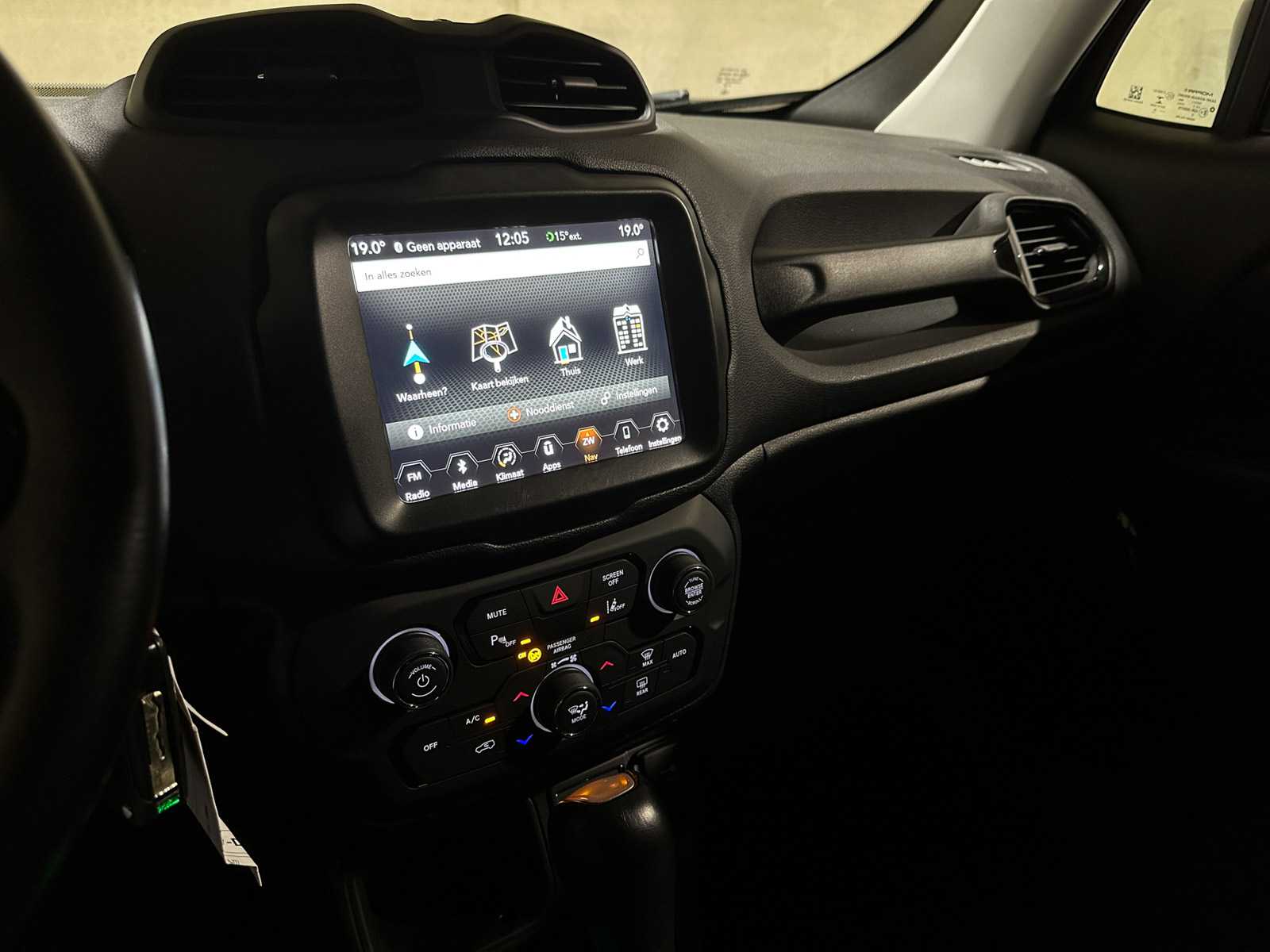 Jeep Renegade 1.4 MultiAir Night Eagle II Lmtd DDCT 140pk 2018 (Origineel-NL + 1e eigenaar), XD-557-D