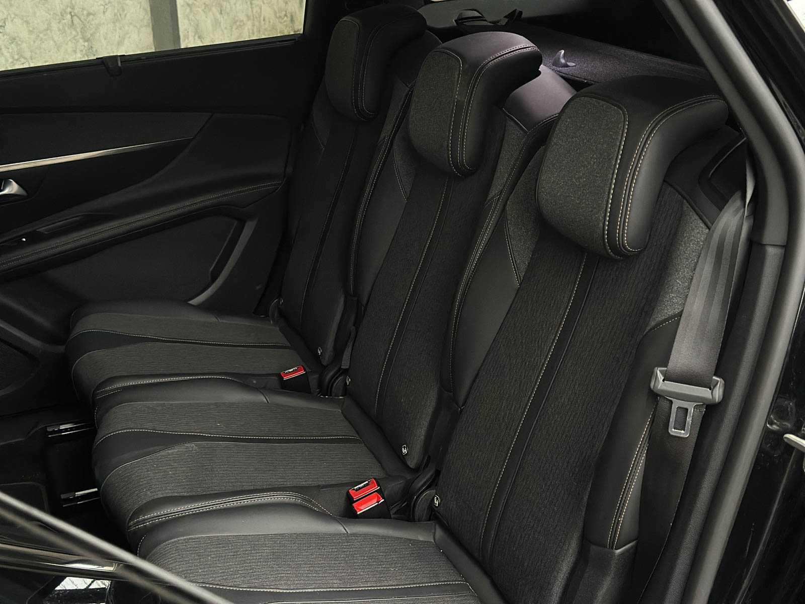 Peugeot 5008 1.2 PureTech Blue Lease GT-Line 131 PS 2020, J-762-BF