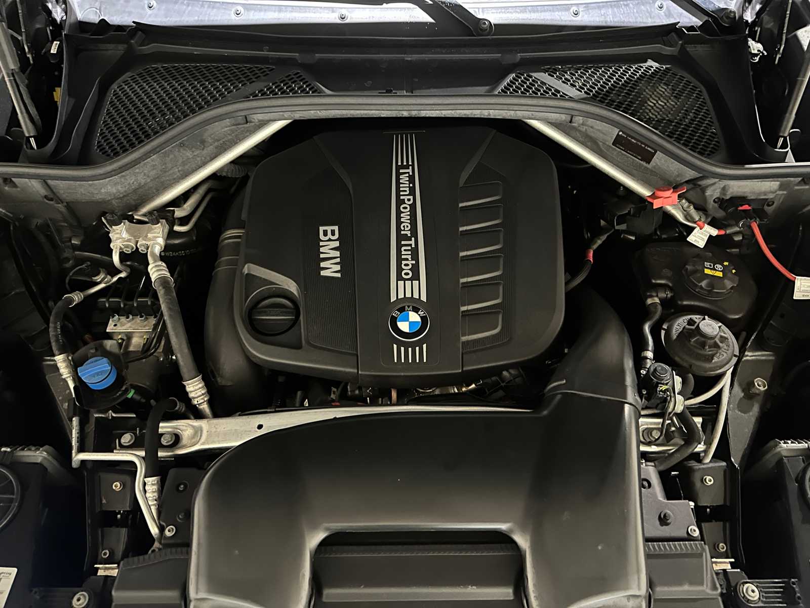 BMW X5 xDrive40d High Executive 313hp 2015, 4-ZGF-08