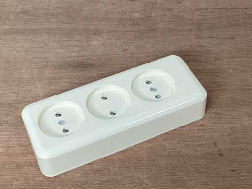 Connettore femmina EXO a 3 vie, da parete (288x)