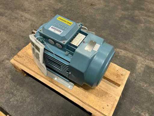 Moteur électrique ABB M2BP 132 SMC 4 2024