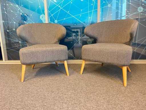 2 fauteuils gris rembourrés