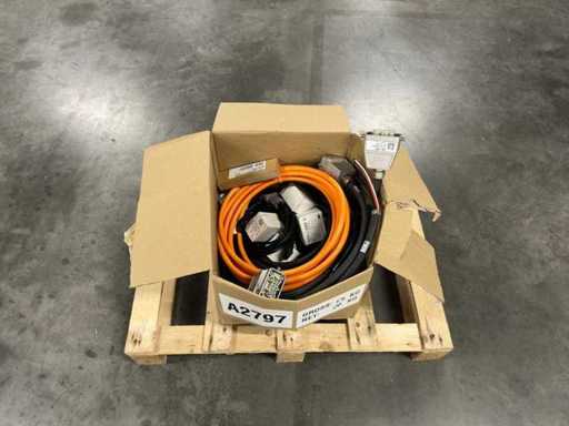 Siemens/HARTING – Partia kabli serwomechanizmów i złączy