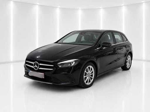 Mercedes-Benz B 180 Mașină de pasageri 2019