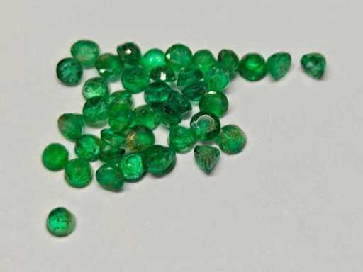 41-Natuurlijke Groene Smaragden -1,87 Cts