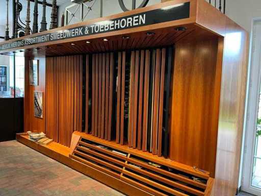 Accessoires d’atelier / armoire à échantillons